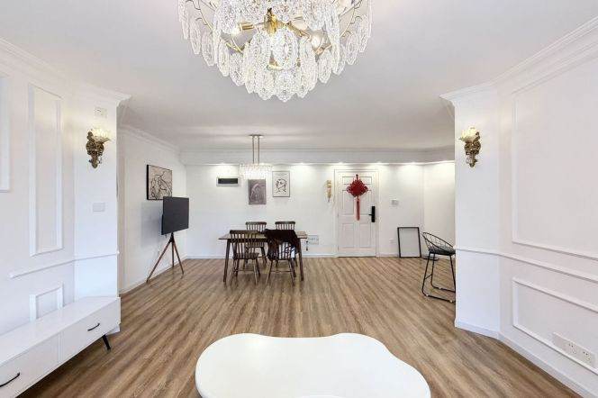 3BR Apartment in Old Xuhui with Green View (L9/L12)