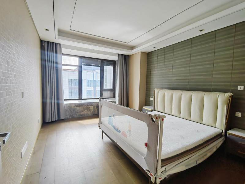 Housing image — Bedroom