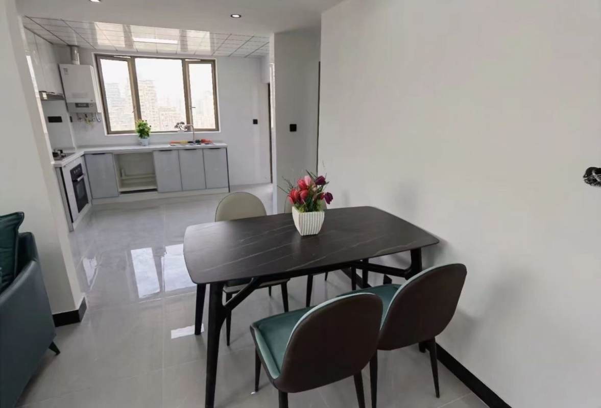 Housing image — Dining Area