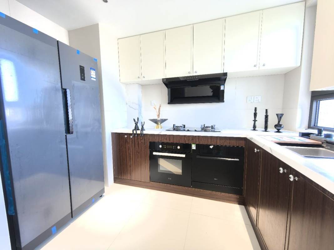 Housing image — Kitchen