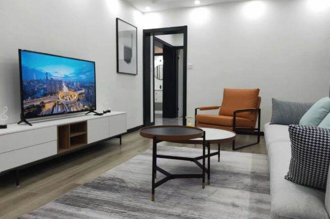 1BR Apartment in Old Xuhui (L7/L9)