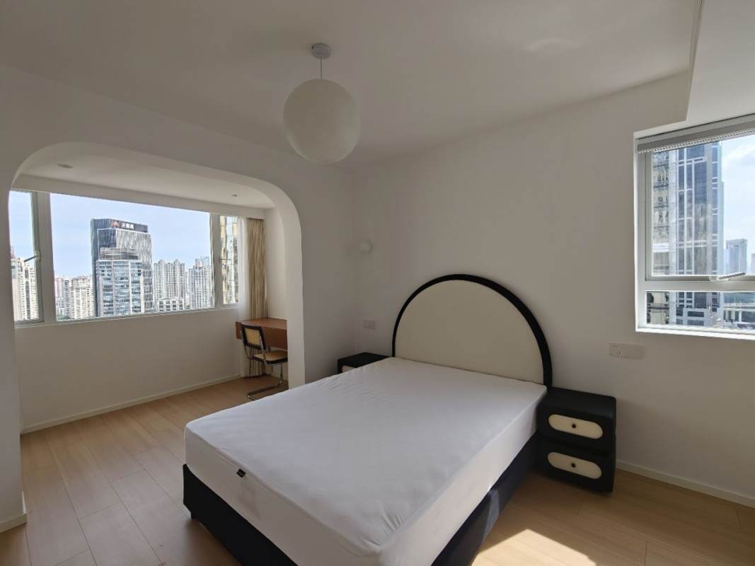 Housing image — Bedroom