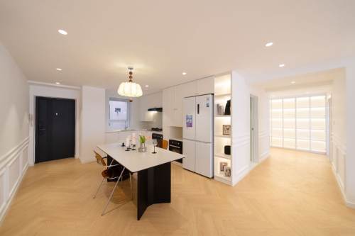Housing image — Dining Area