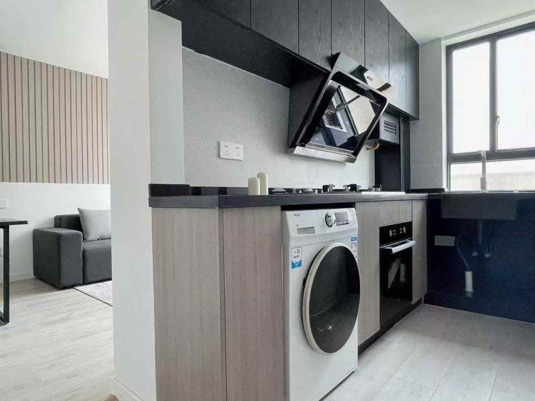 Housing image — Kitchen