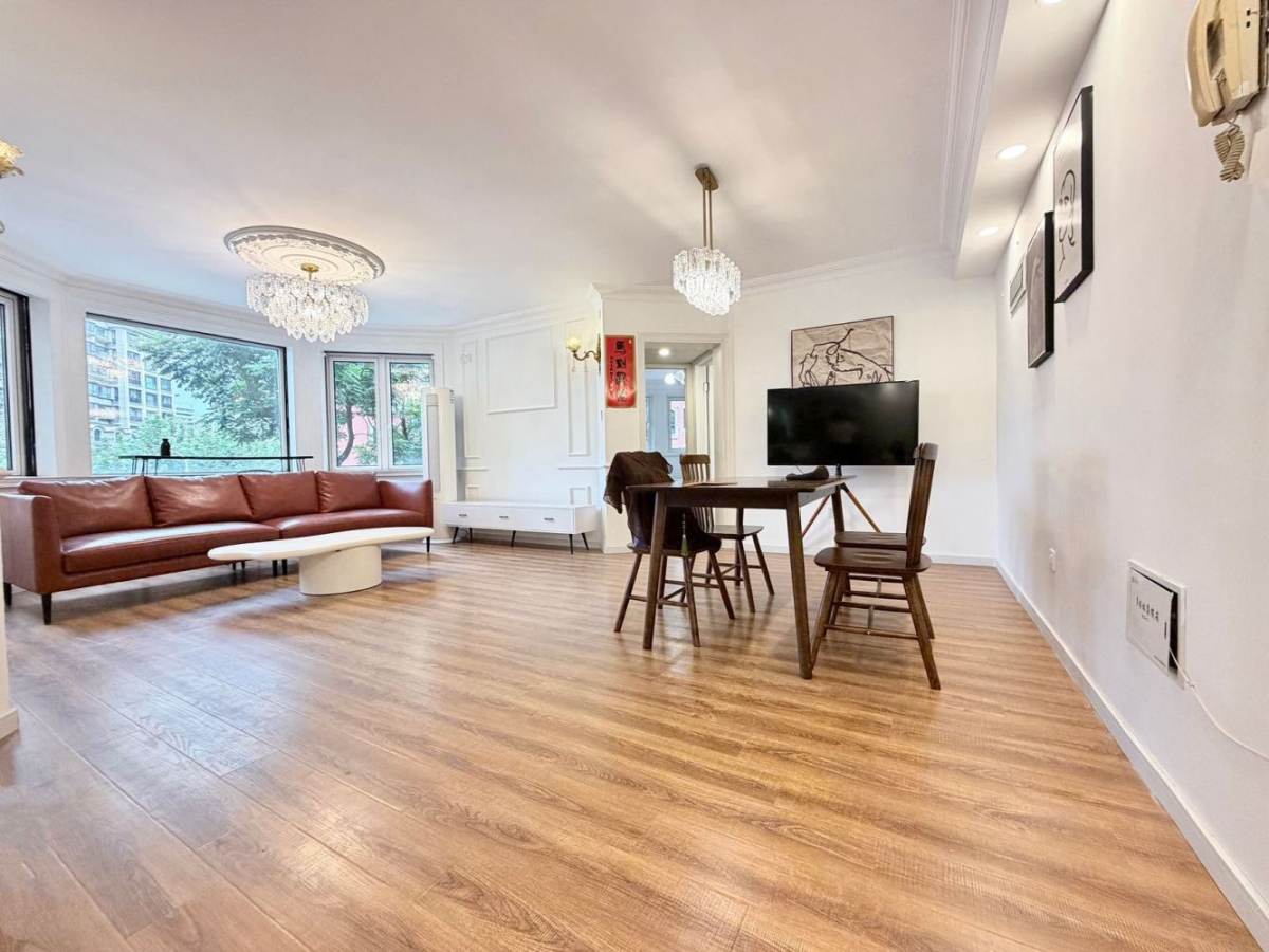 Housing image — Living Room