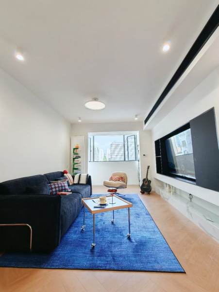 Housing image — Living Room