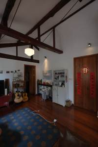 Housing image — Living Room