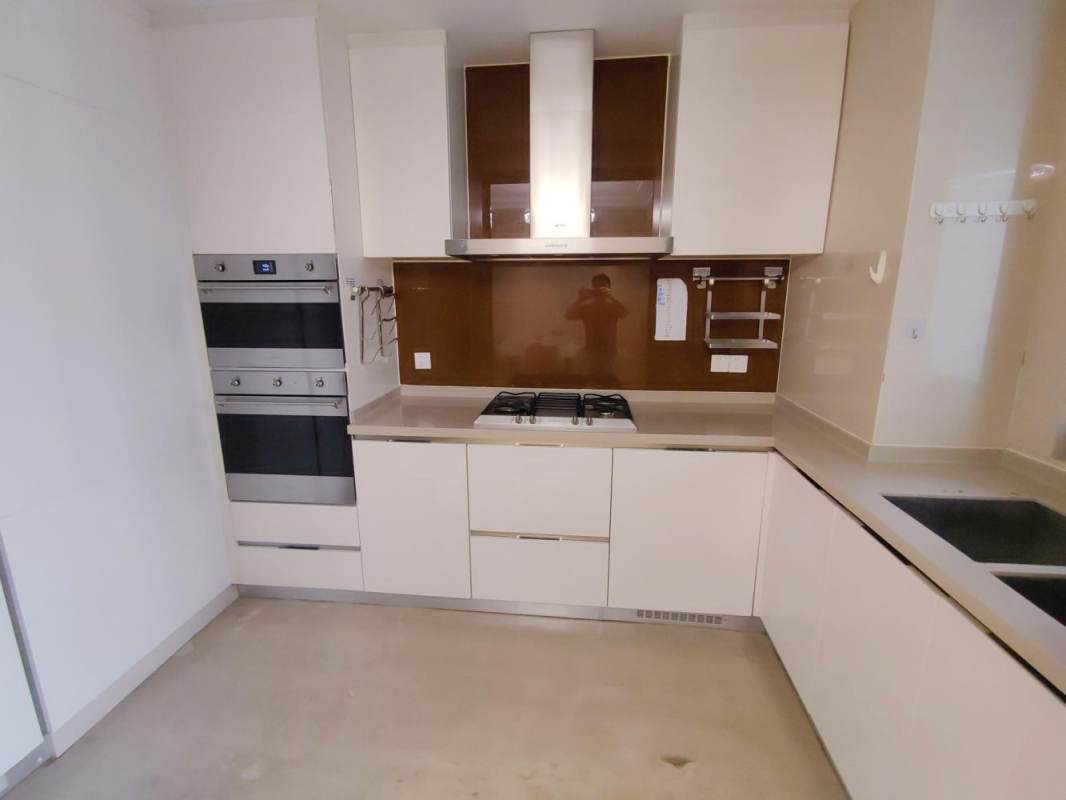 Housing image — Kitchen