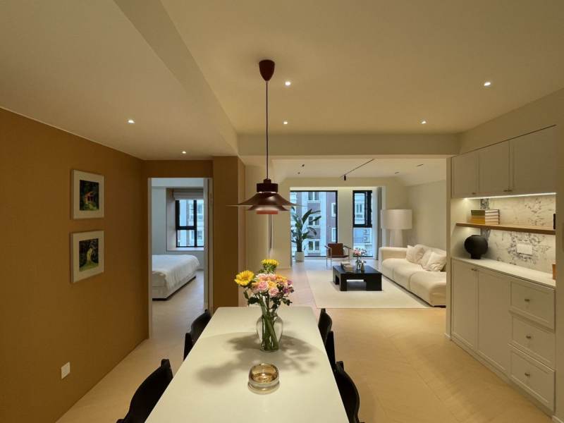 Housing image — Living Room