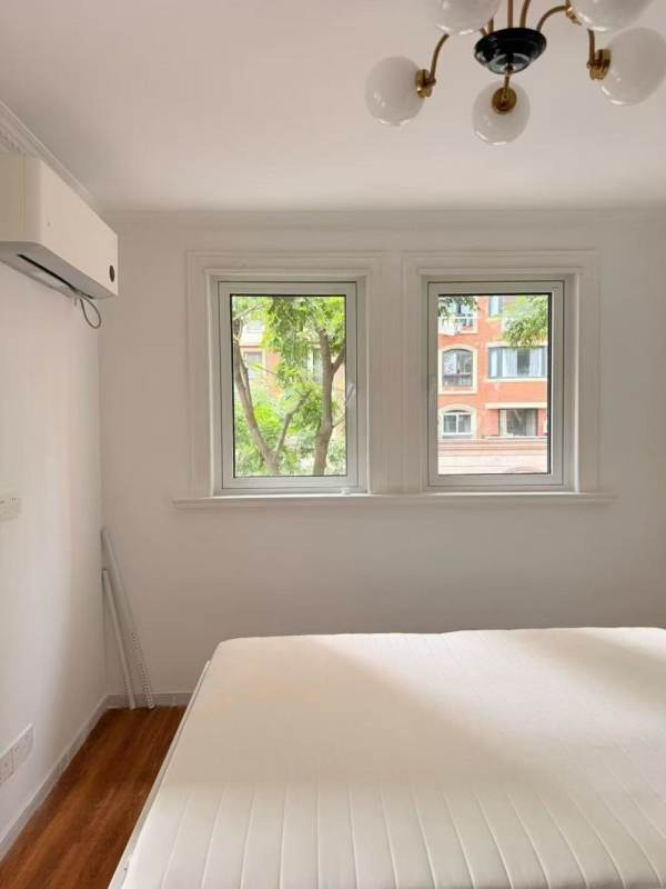Housing image — Bedroom