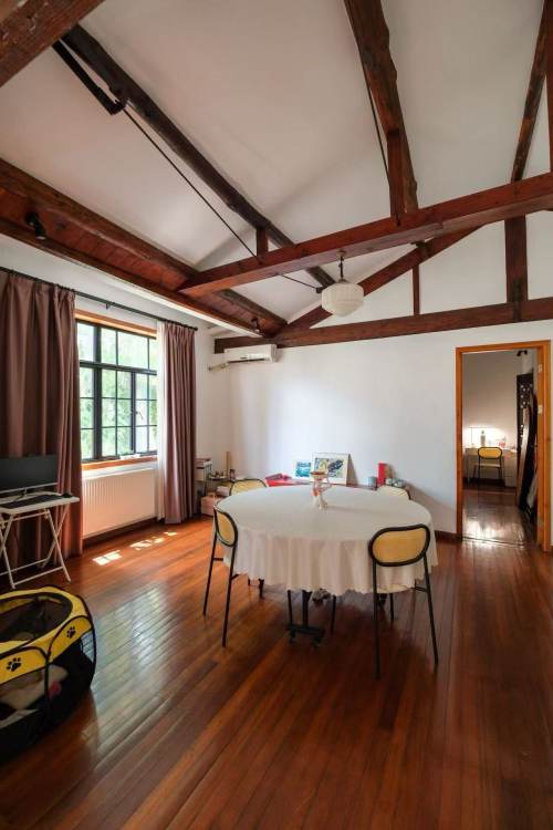 Housing image — Dining Area