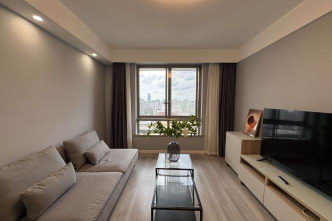 High-Floor 1BR Apartment at Yunhe Garden with Outstanding View