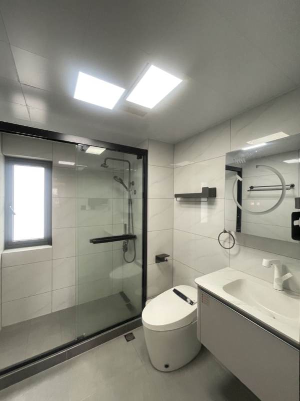 Housing image — Bathroom