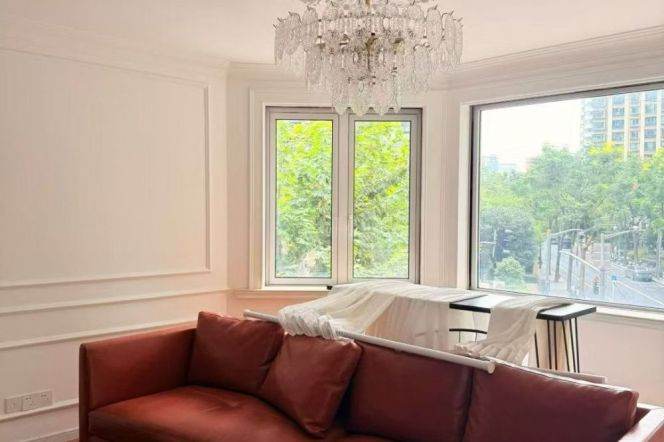 3BR Apartment in Old Xuhui with Green View (L9/L12)