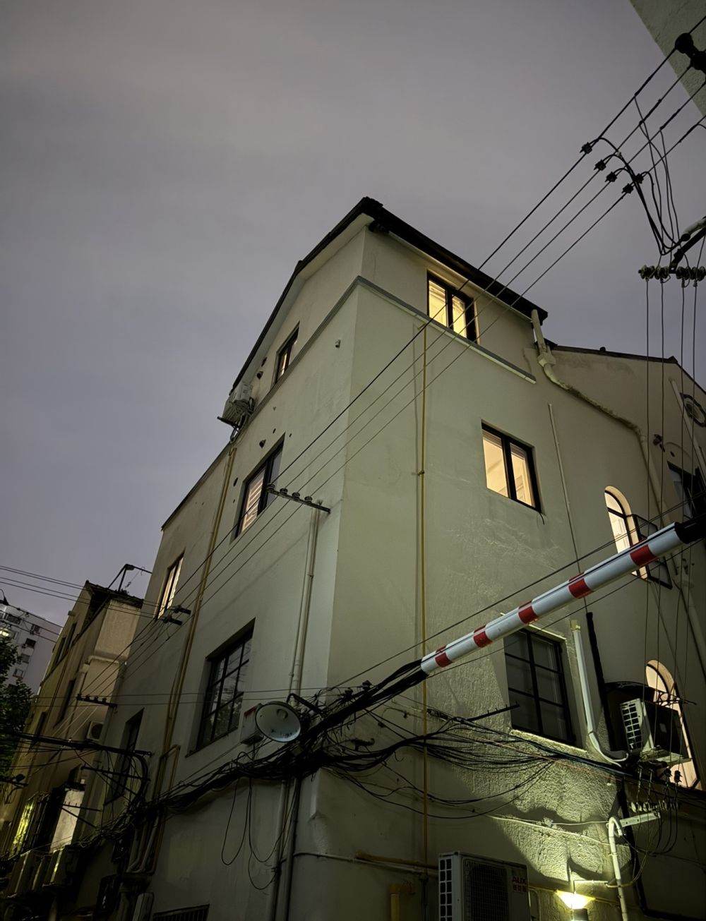 Housing image — Building Exterior