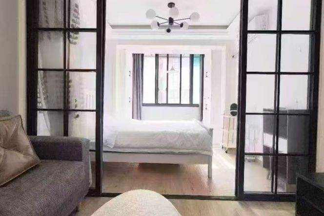 1BR Apartment near Zhongshan Park (L2/L3/L4)