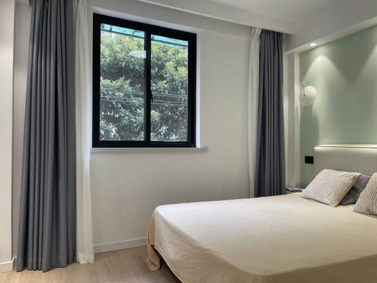 Housing image — Bedroom