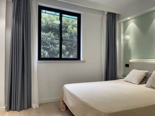 Housing image — Bedroom