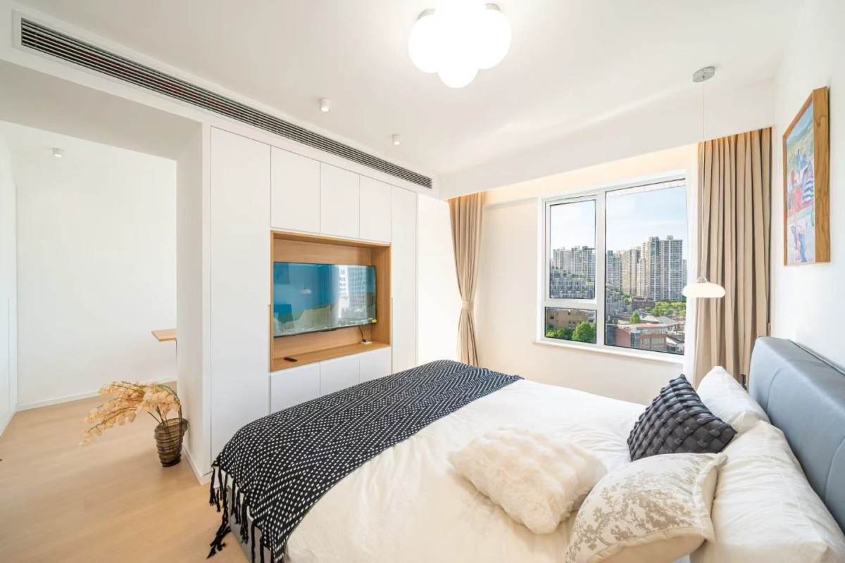 Housing image — Bedroom