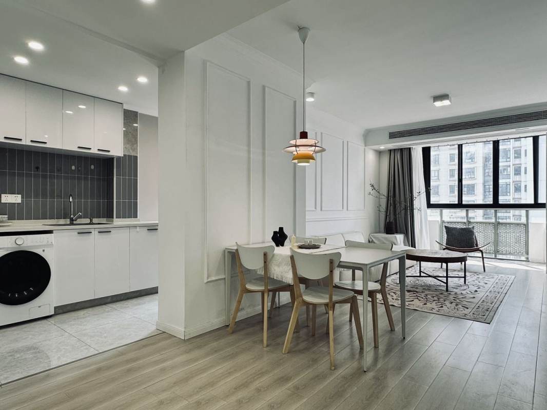 Housing image — Living Room