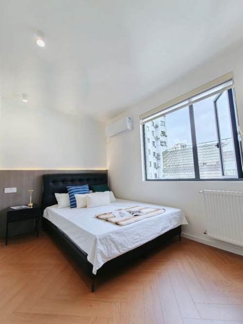 Housing image — Bedroom