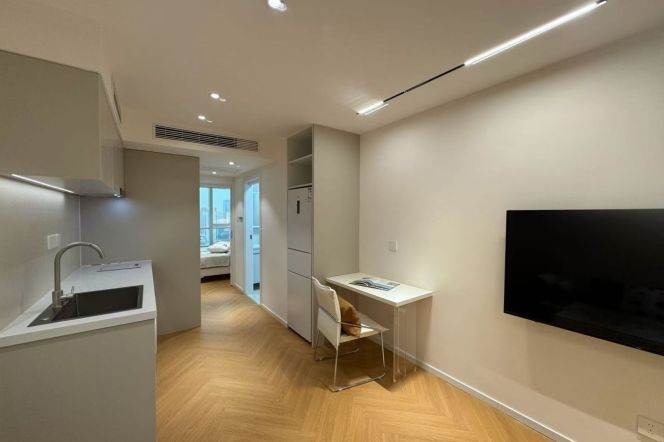High-Floor 1BR Apartment near Nanjing Xi Lu with Outstanding View (L2/L12/L13)