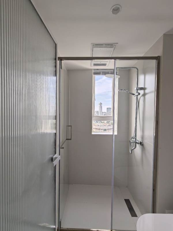 Housing image — Bathroom