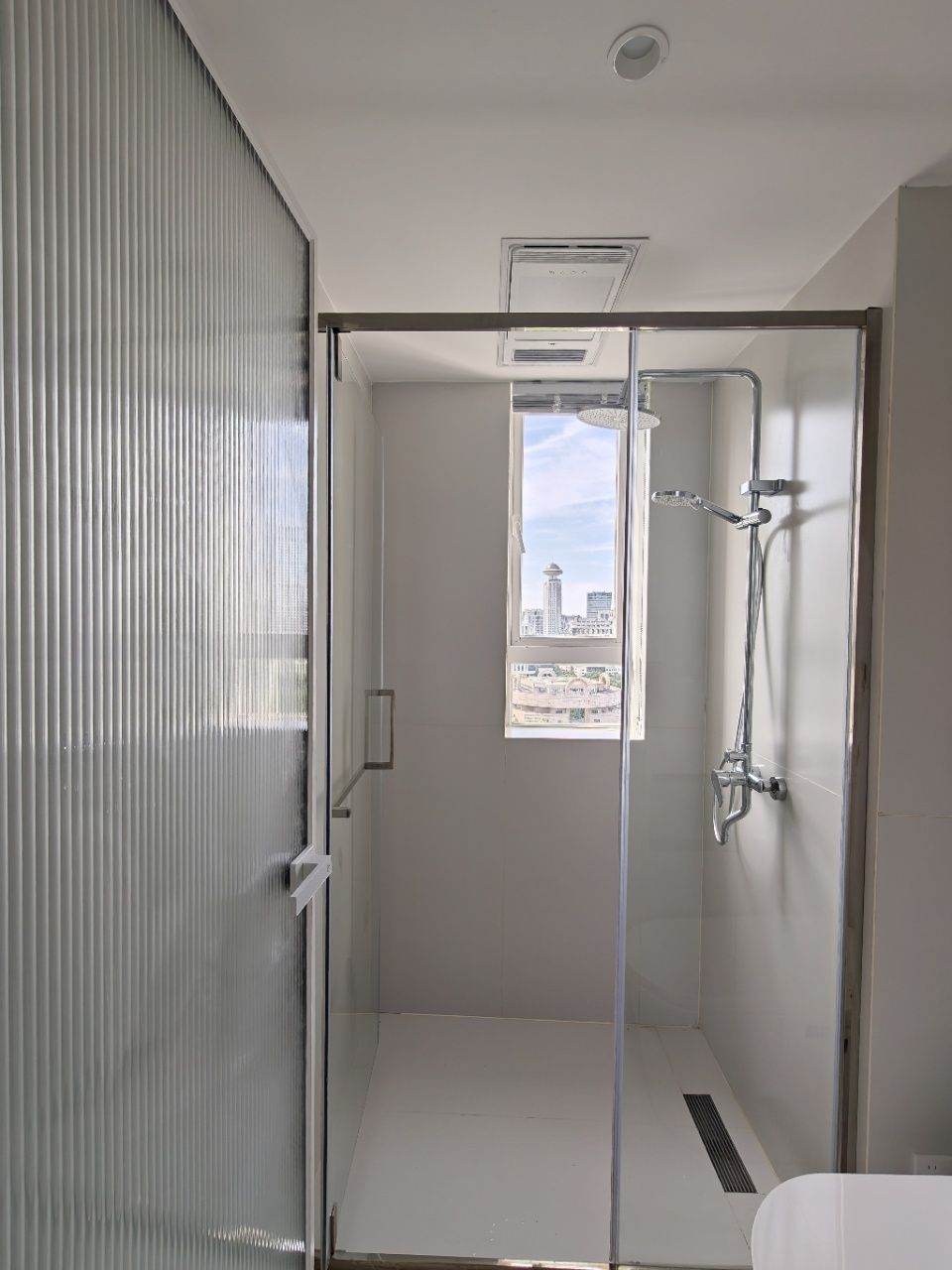 Housing image — Bathroom