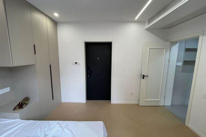 1BR Apartment in Jing'an