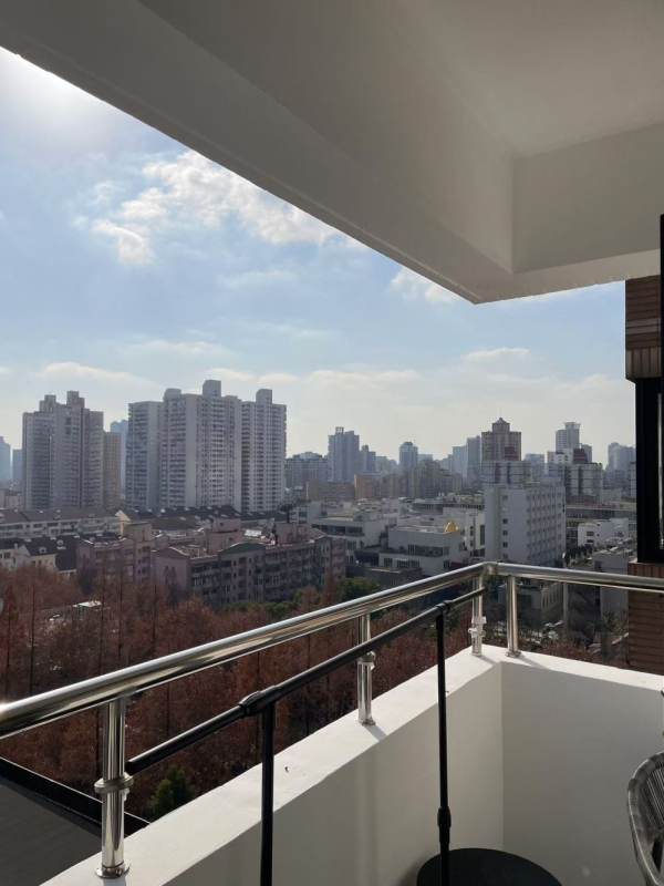 Housing image — Balcony