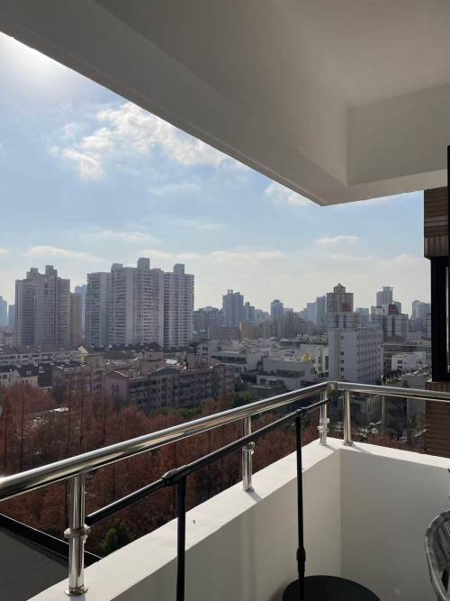 Housing image — Balcony