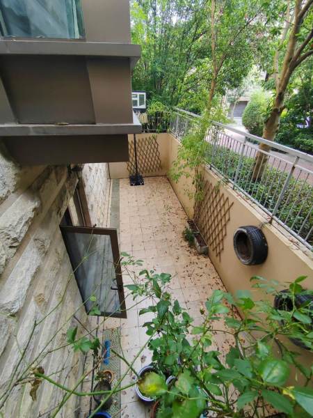 Housing image — Garden