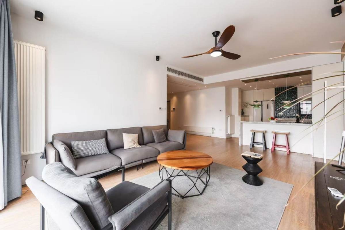 Housing image — Living Room