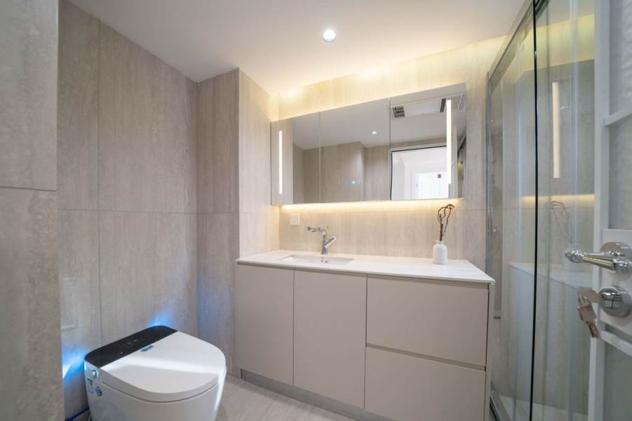 Housing image — Bathroom