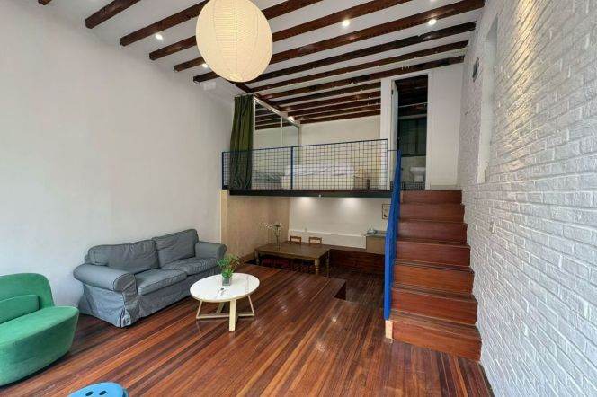 1BR Lane House in Old Xuhui with Private Garden