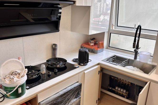 Spacious 1BR Apartment at Sihe Garden