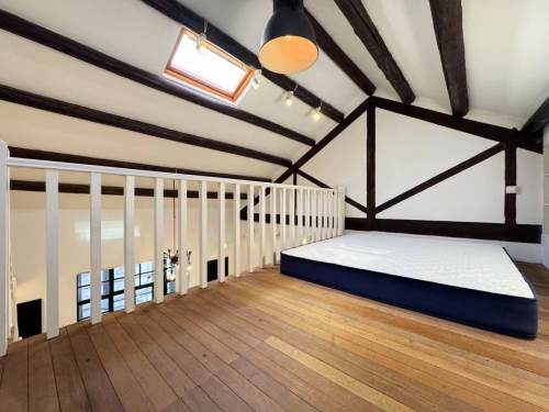 Housing image — Bedroom