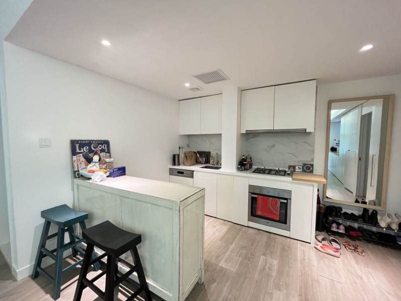 Housing image — Kitchen