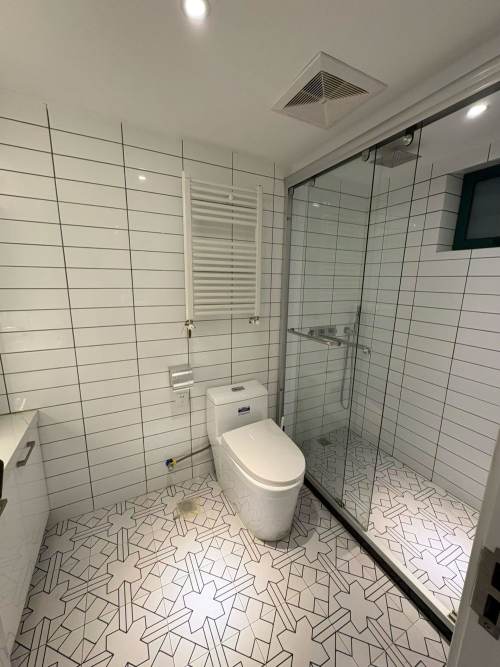 Housing image — Bathroom
