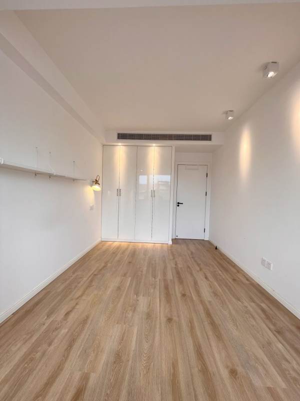 Housing image — Bedroom