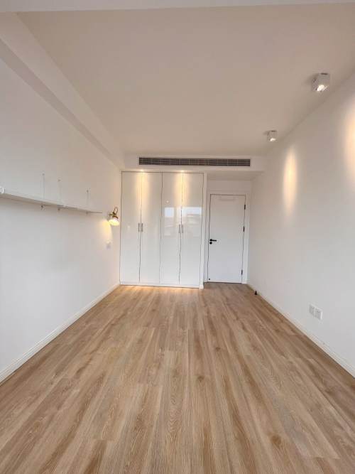 Housing image — Bedroom