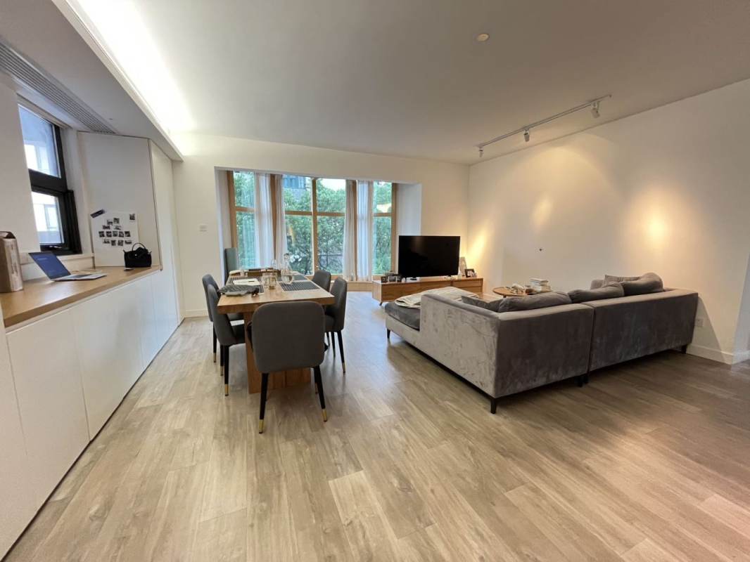 Housing image — Living Room
