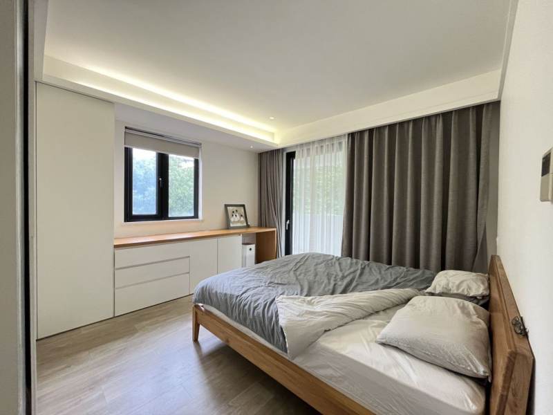 Housing image — Bedroom