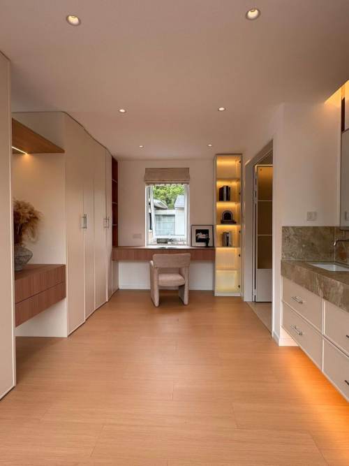Housing image — Bedroom