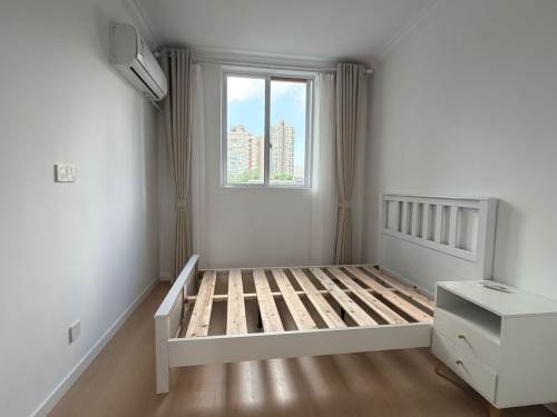 Housing image — Bedroom
