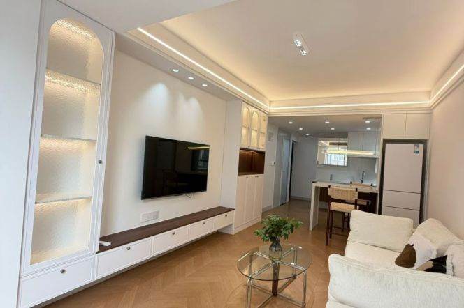 1BR Apartment near Zhongshan Park (L2/L3/L4)