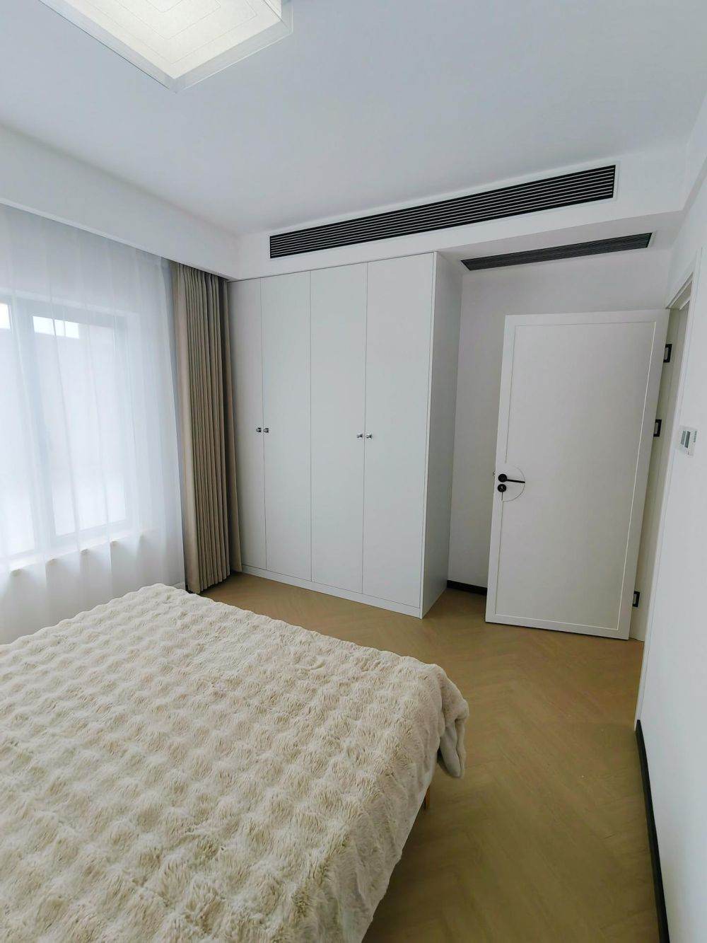 Housing image — Bedroom