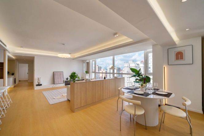 High-Floor Spacious 3BR Apartment near Jiaotong University Metro (L10/L11)