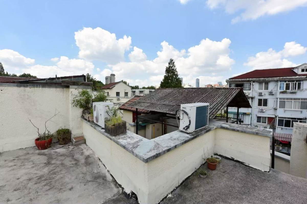 Housing image — Terrace