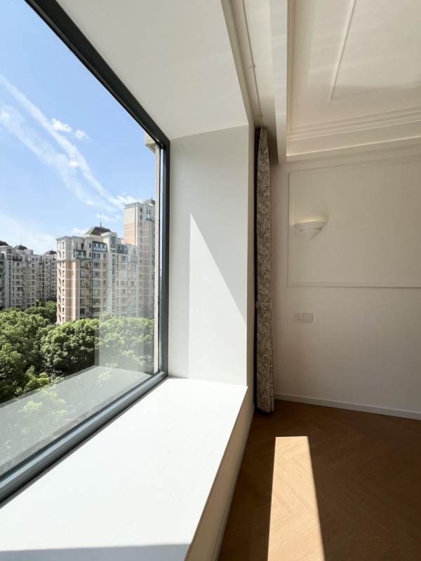 Housing image — Bedroom